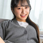 焦らされ濡れる美少女のパンツをずらして中出しSEX