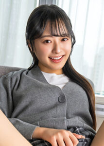 焦らされ濡れる美少女のパンツをずらして中出しSEX