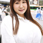 富山産のJカップ女子大生